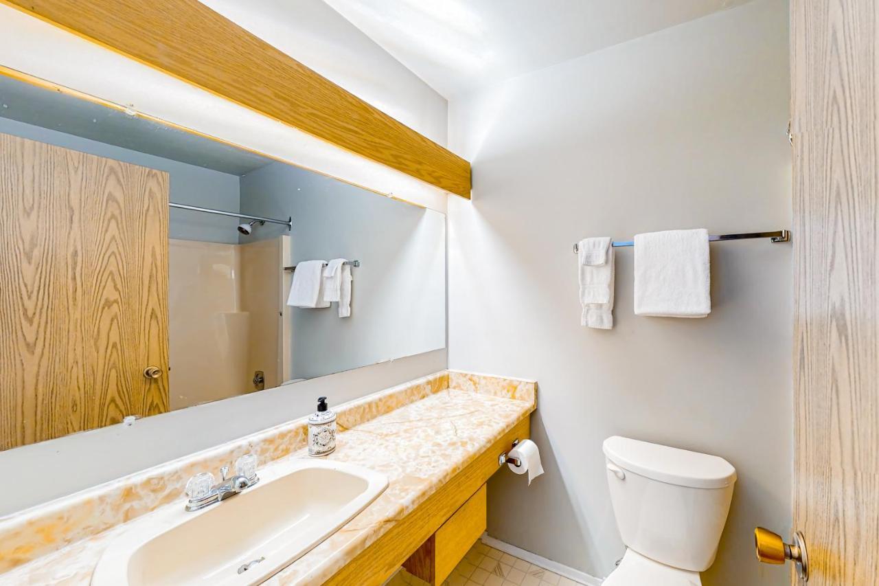 Whitefoot Lodge 314 Big White Ski Resort Экстерьер фото